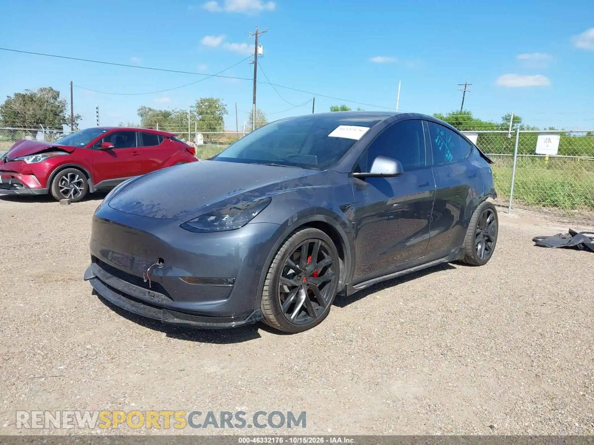 2 fotografías del automóvil dañado 7SAYGDEF0PF753495 TESLA MODEL Y 2023