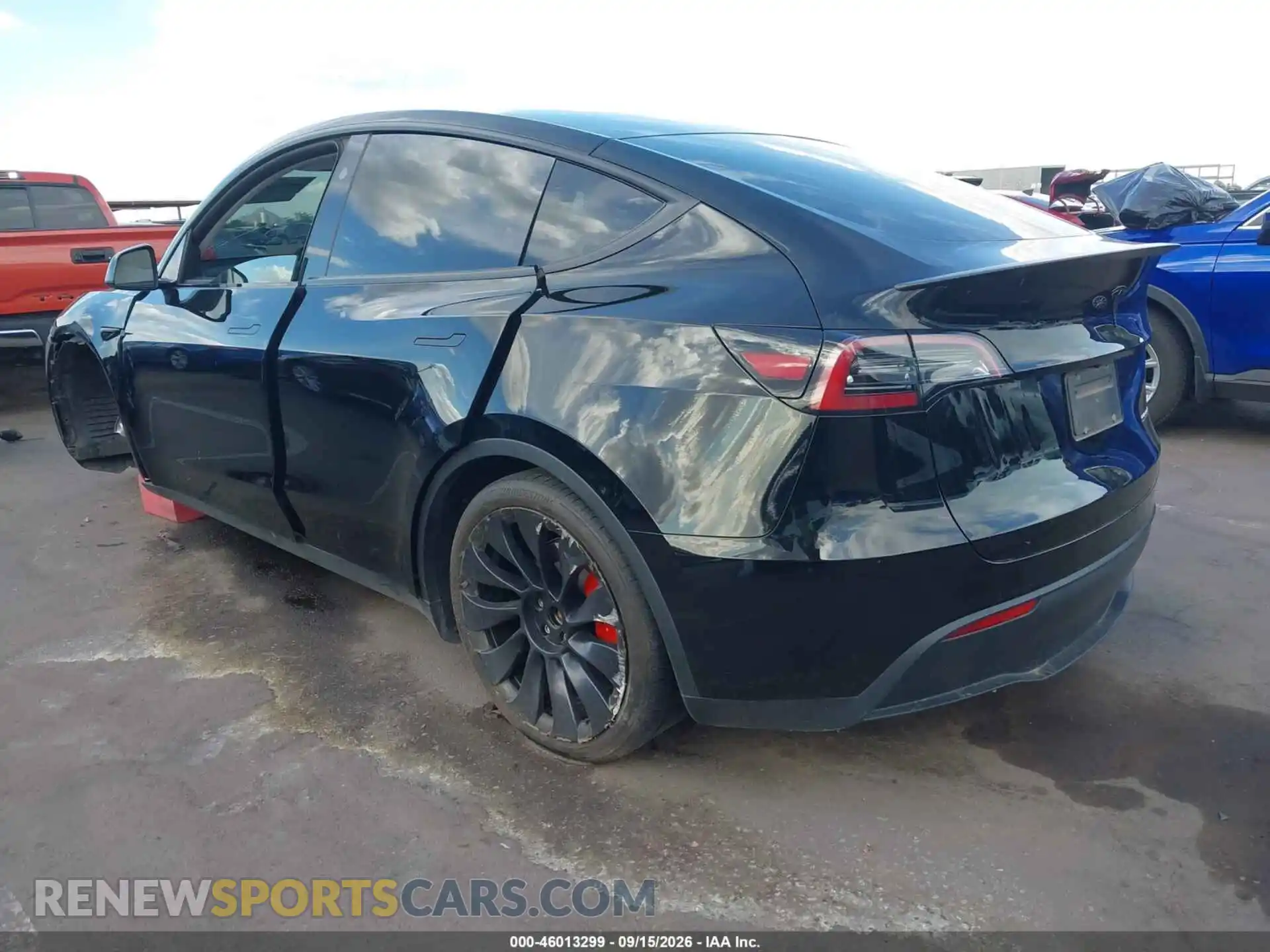3 Фотография поврежденного автомобиля 7SAYGDEF0PF814554 TESLA MODEL Y 2023