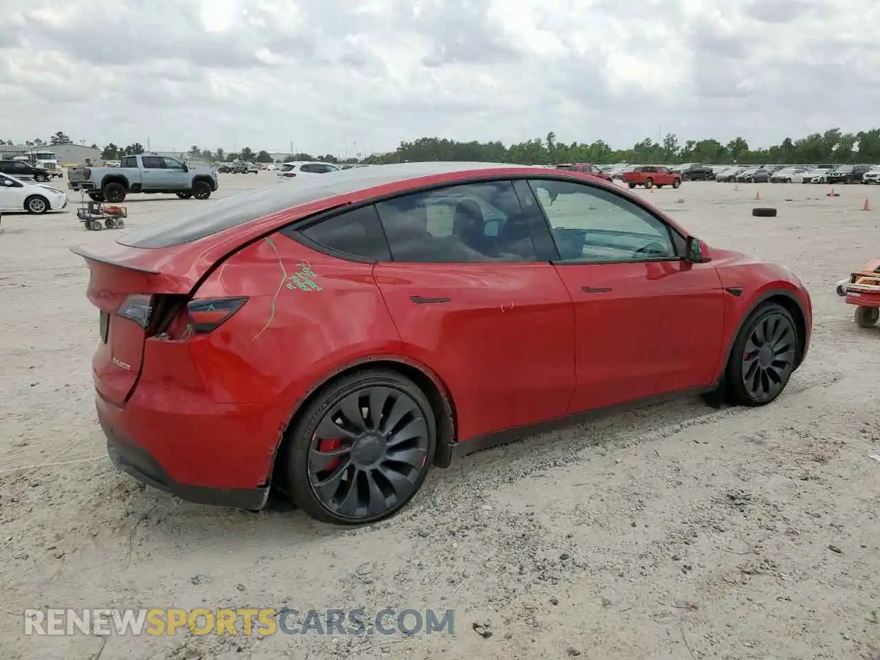 3 fotografías del automóvil dañado 7SAYGDEF0PF847232 TESLA MODEL Y 2023