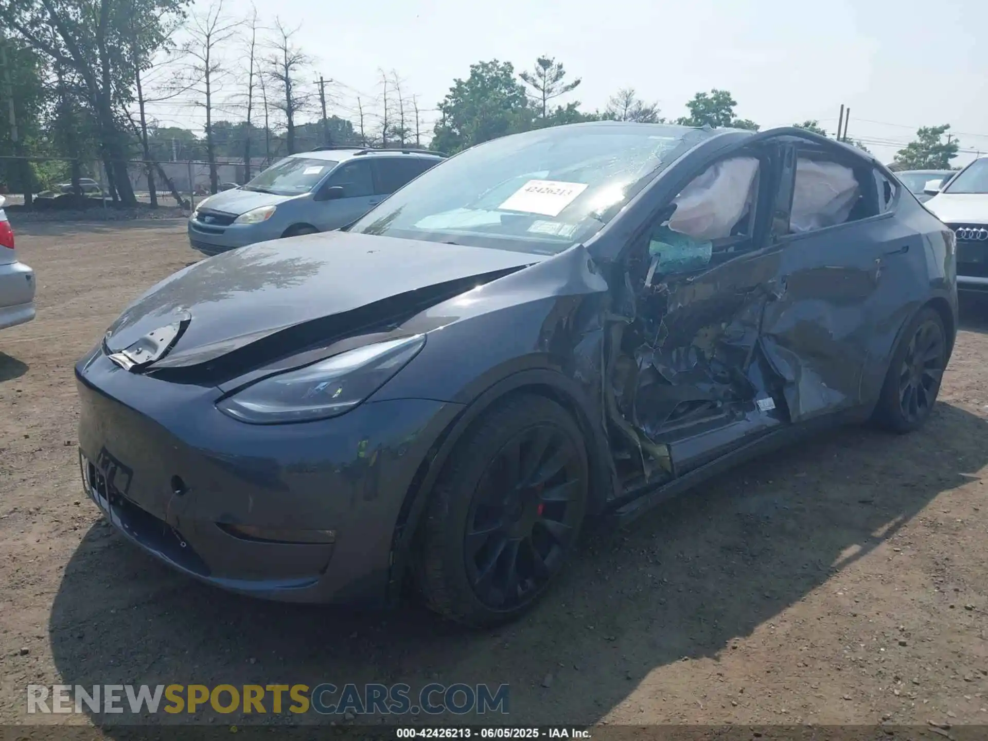 2 Photograph of a damaged car 7SAYGDEF0PF903847 TESLA MODEL Y 2023