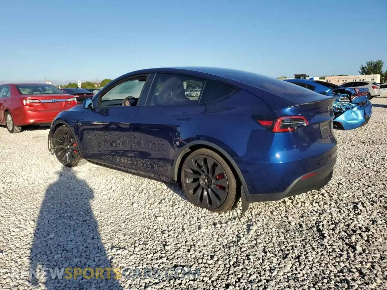 2 Photograph of a damaged car 7SAYGDEF1PF684073 TESLA MODEL Y 2023