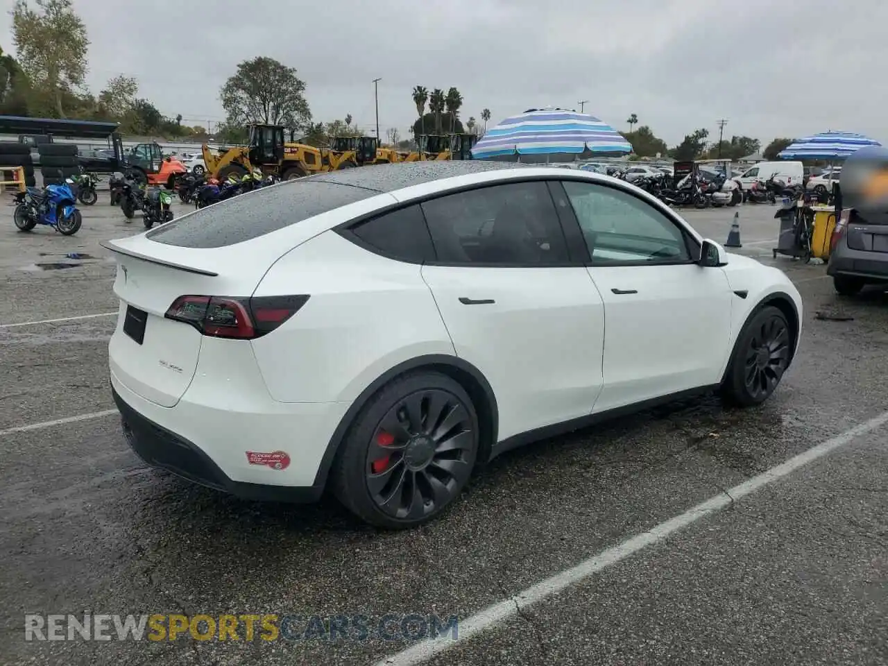 3 Photograph of a damaged car 7SAYGDEF1PF809654 TESLA MODEL Y 2023