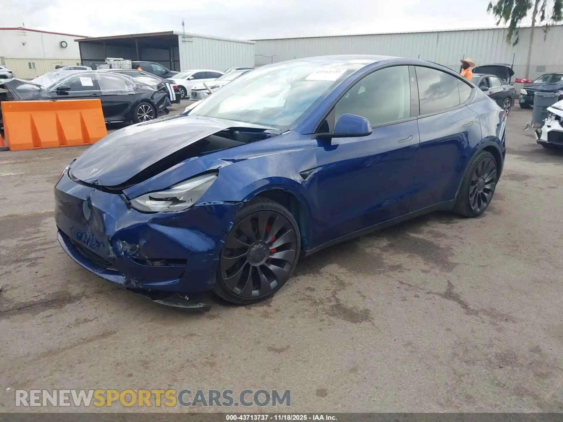 2 Photograph of a damaged car 7SAYGDEF1PF834554 TESLA MODEL Y 2023
