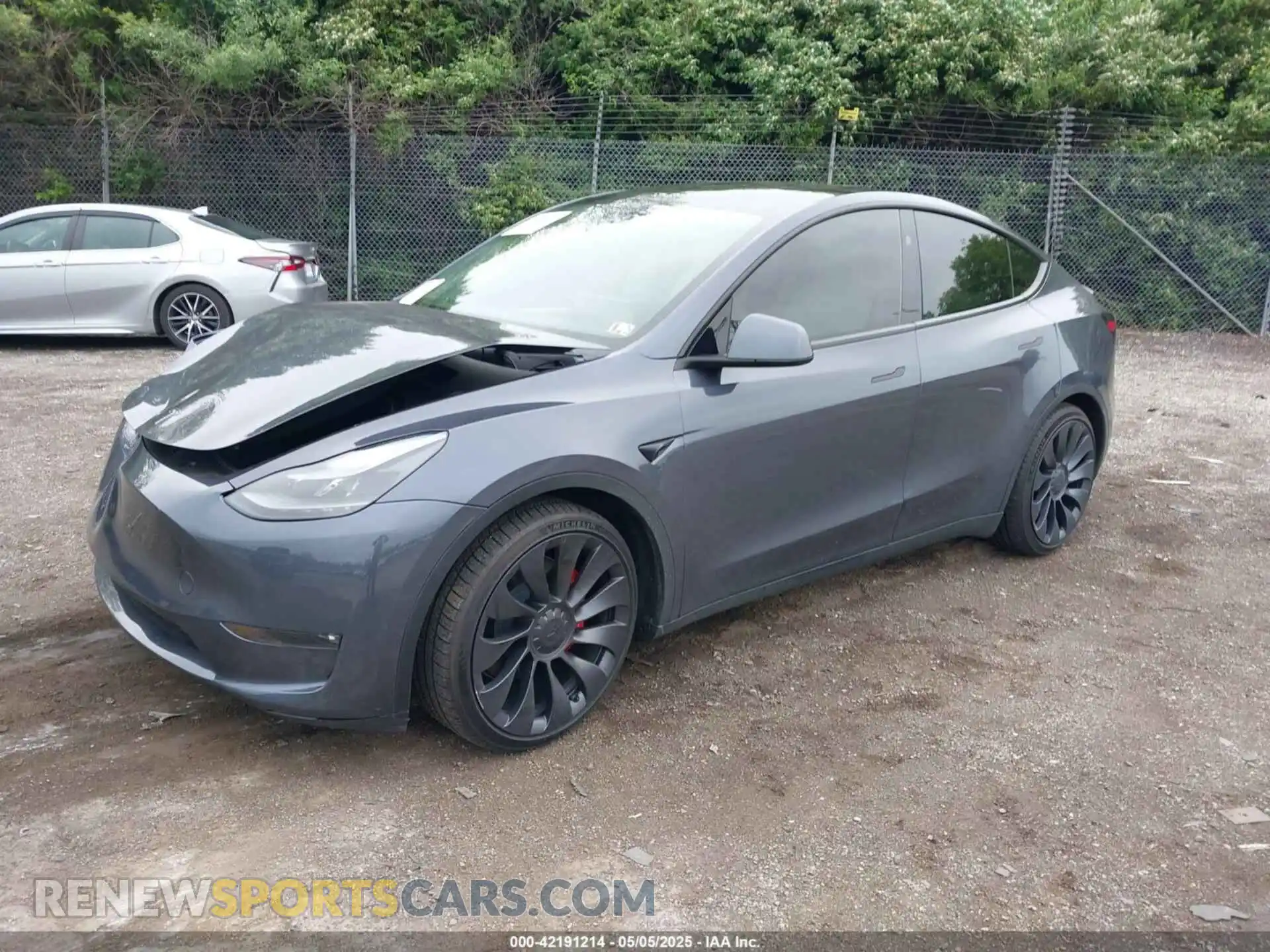 2 Photograph of a damaged car 7SAYGDEF1PF838247 TESLA MODEL Y 2023