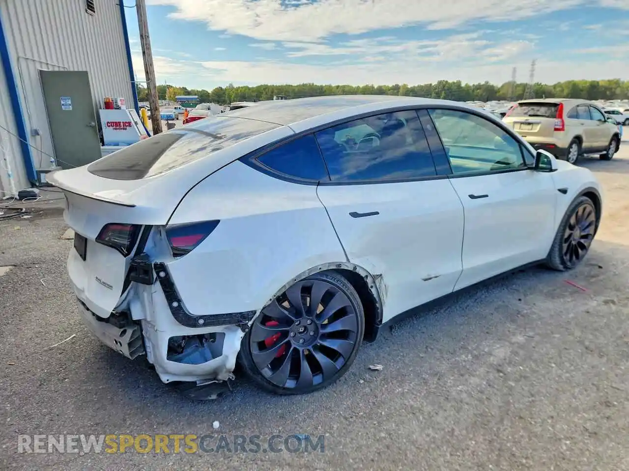 3 fotografías del automóvil dañado 7SAYGDEF2PF811235 TESLA MODEL Y 2023