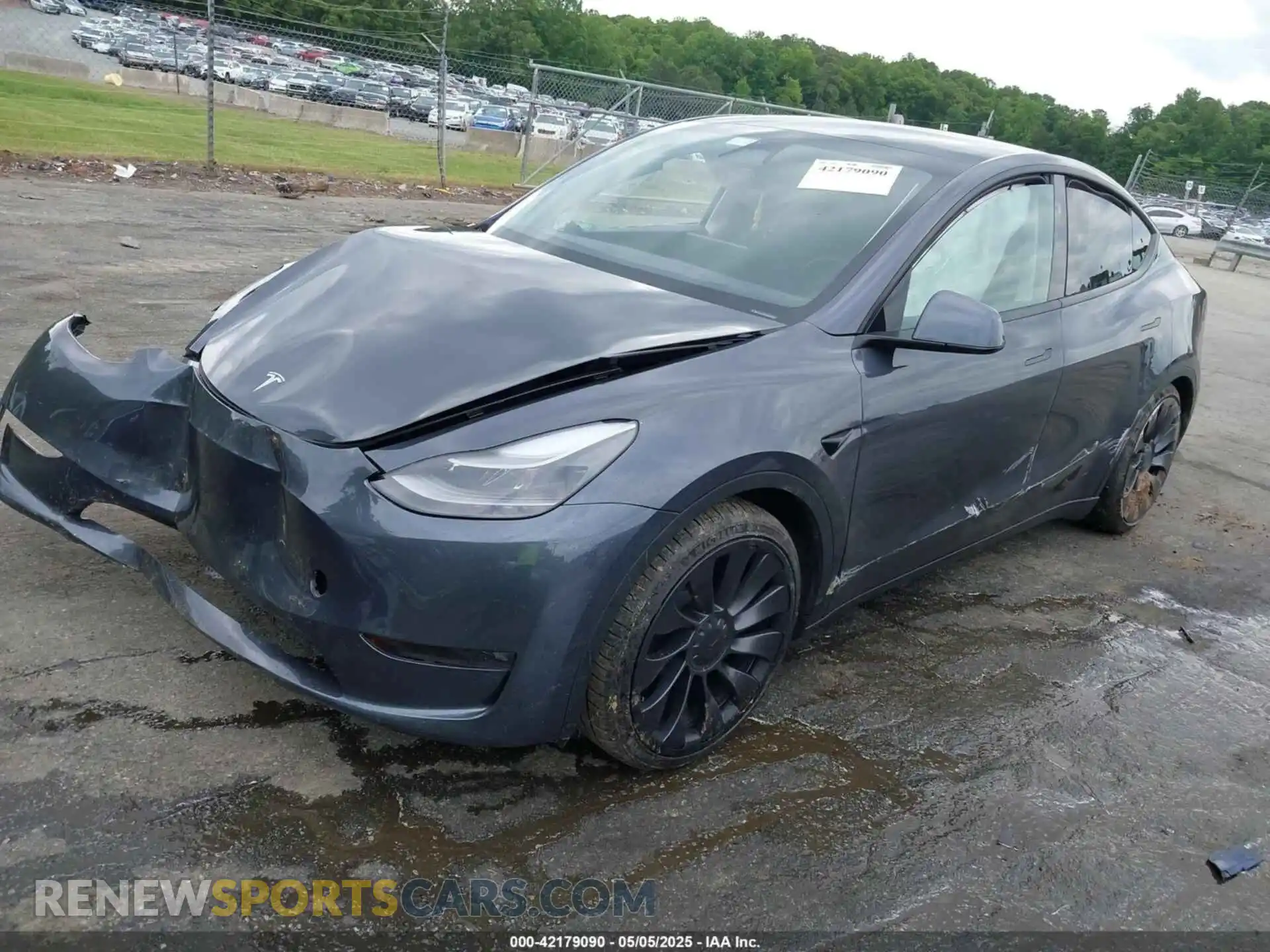 2 Photograph of a damaged car 7SAYGDEF2PF845353 TESLA MODEL Y 2023