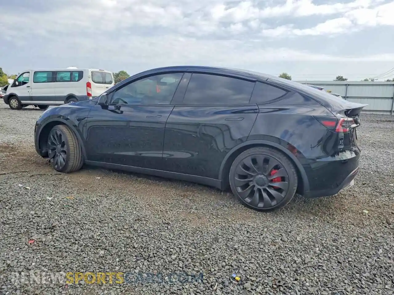 2 Photograph of a damaged car 7SAYGDEF2PF896819 TESLA MODEL Y 2023