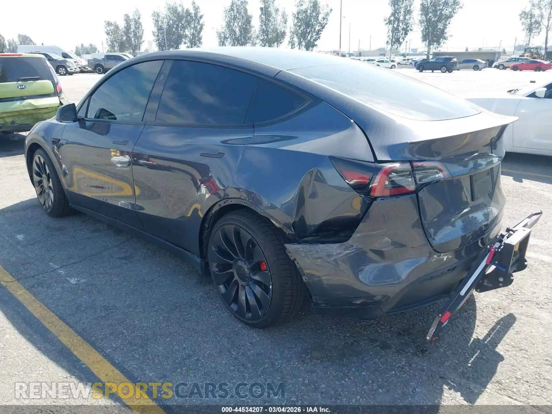3 Photograph of a damaged car 7SAYGDEF2PF912453 TESLA MODEL Y 2023