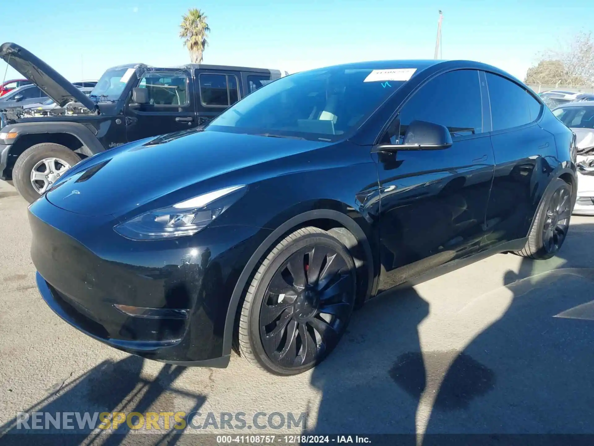 2 Photograph of a damaged car 7SAYGDEF3PF759288 TESLA MODEL Y 2023