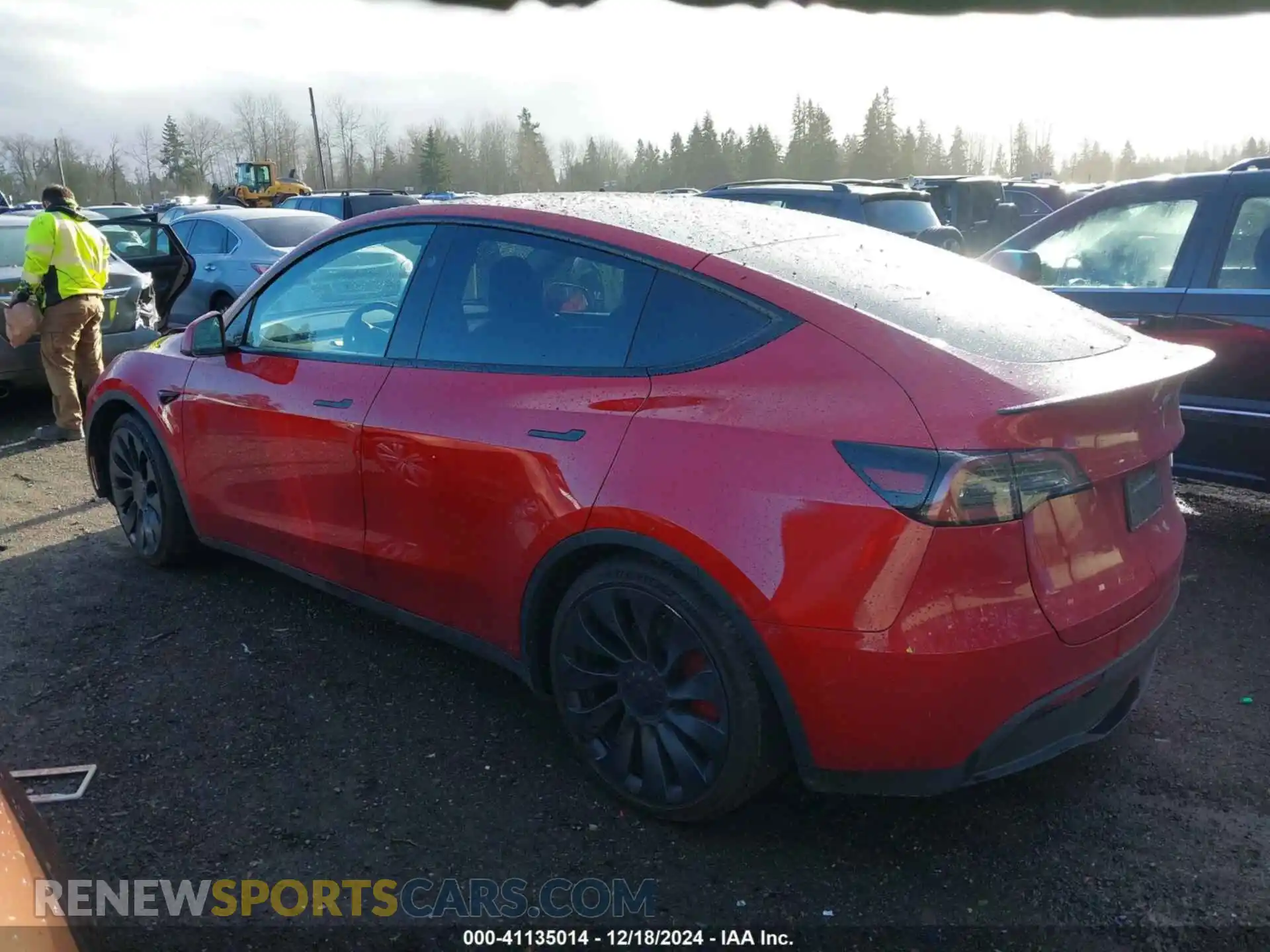 3 Photograph of a damaged car 7SAYGDEF3PF843367 TESLA MODEL Y 2023