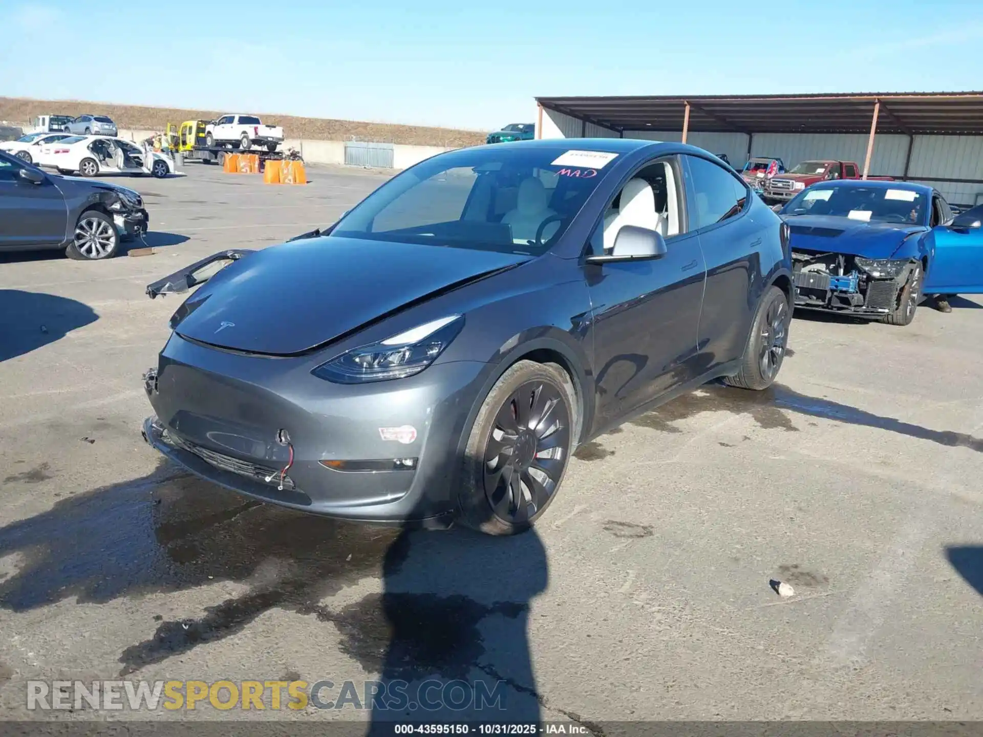 2 Photograph of a damaged car 7SAYGDEF3PF864400 TESLA MODEL Y 2023