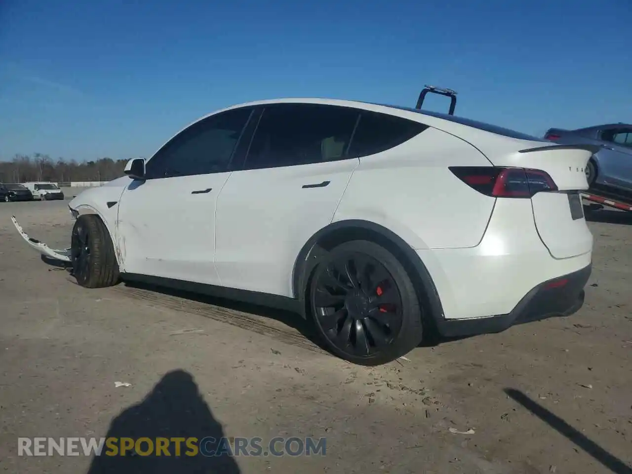 2 Photograph of a damaged car 7SAYGDEF4PF664240 TESLA MODEL Y 2023