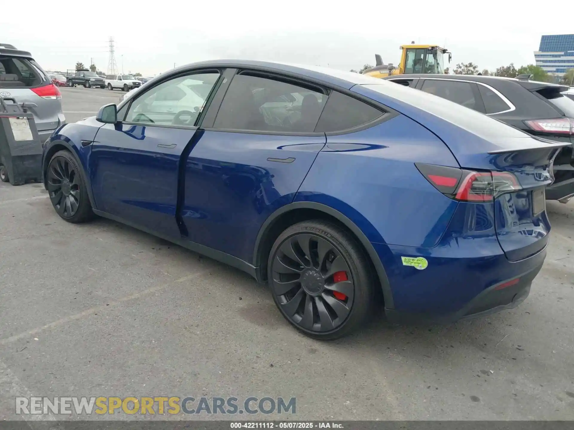 3 Photograph of a damaged car 7SAYGDEF4PF709015 TESLA MODEL Y 2023