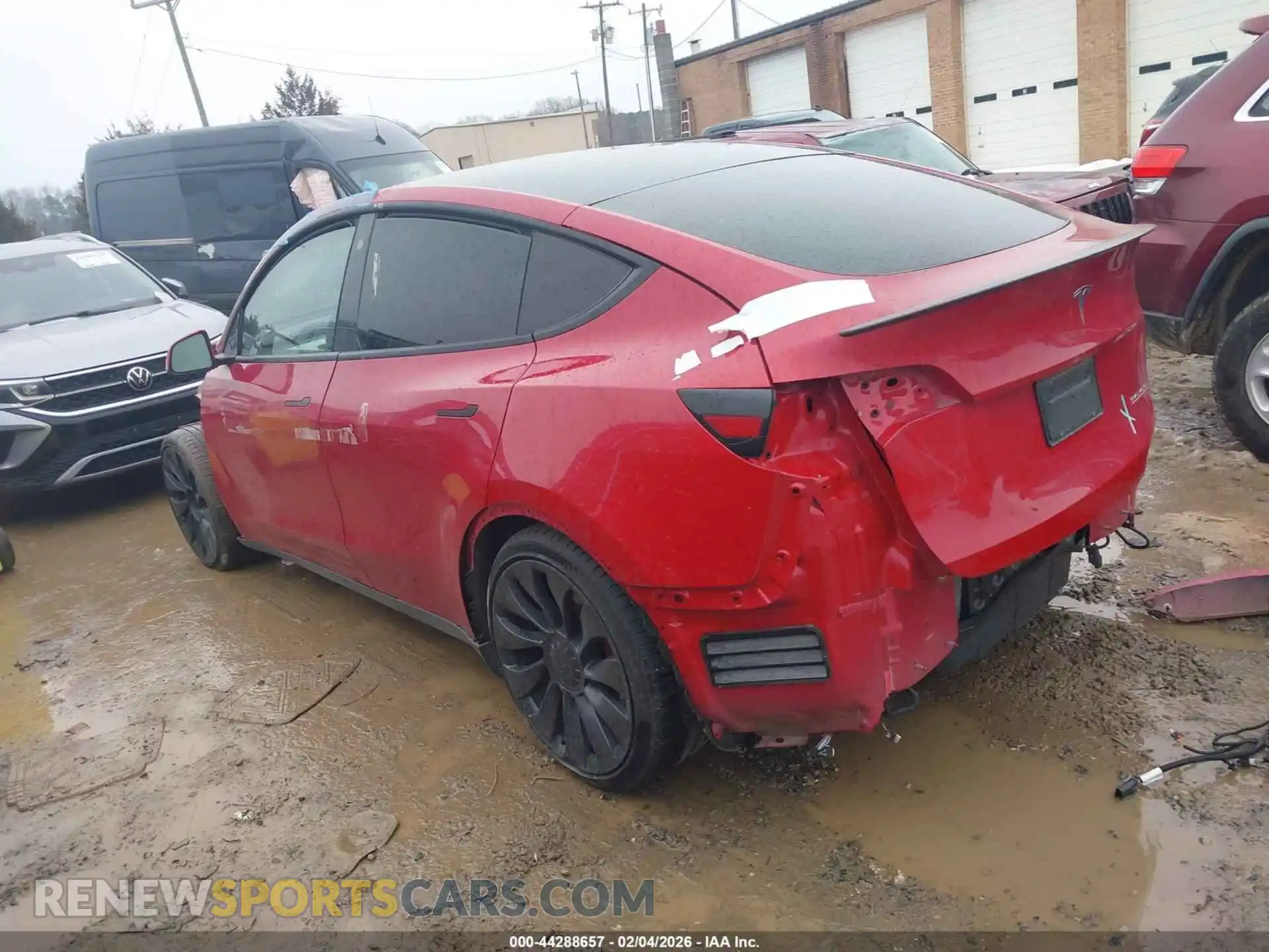 3 Photograph of a damaged car 7SAYGDEF4PF762135 TESLA MODEL Y 2023