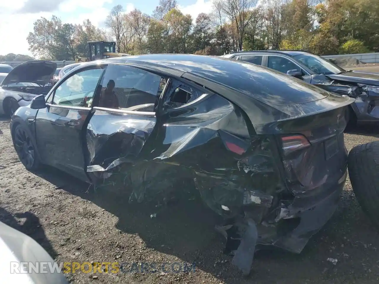 2 Photograph of a damaged car 7SAYGDEF4PF765875 TESLA MODEL Y 2023