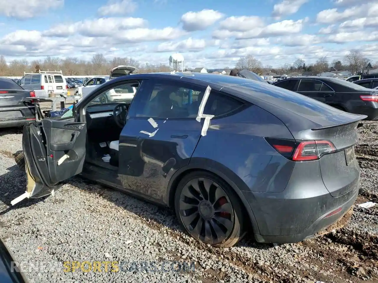 2 Photograph of a damaged car 7SAYGDEF4PF841336 TESLA MODEL Y 2023