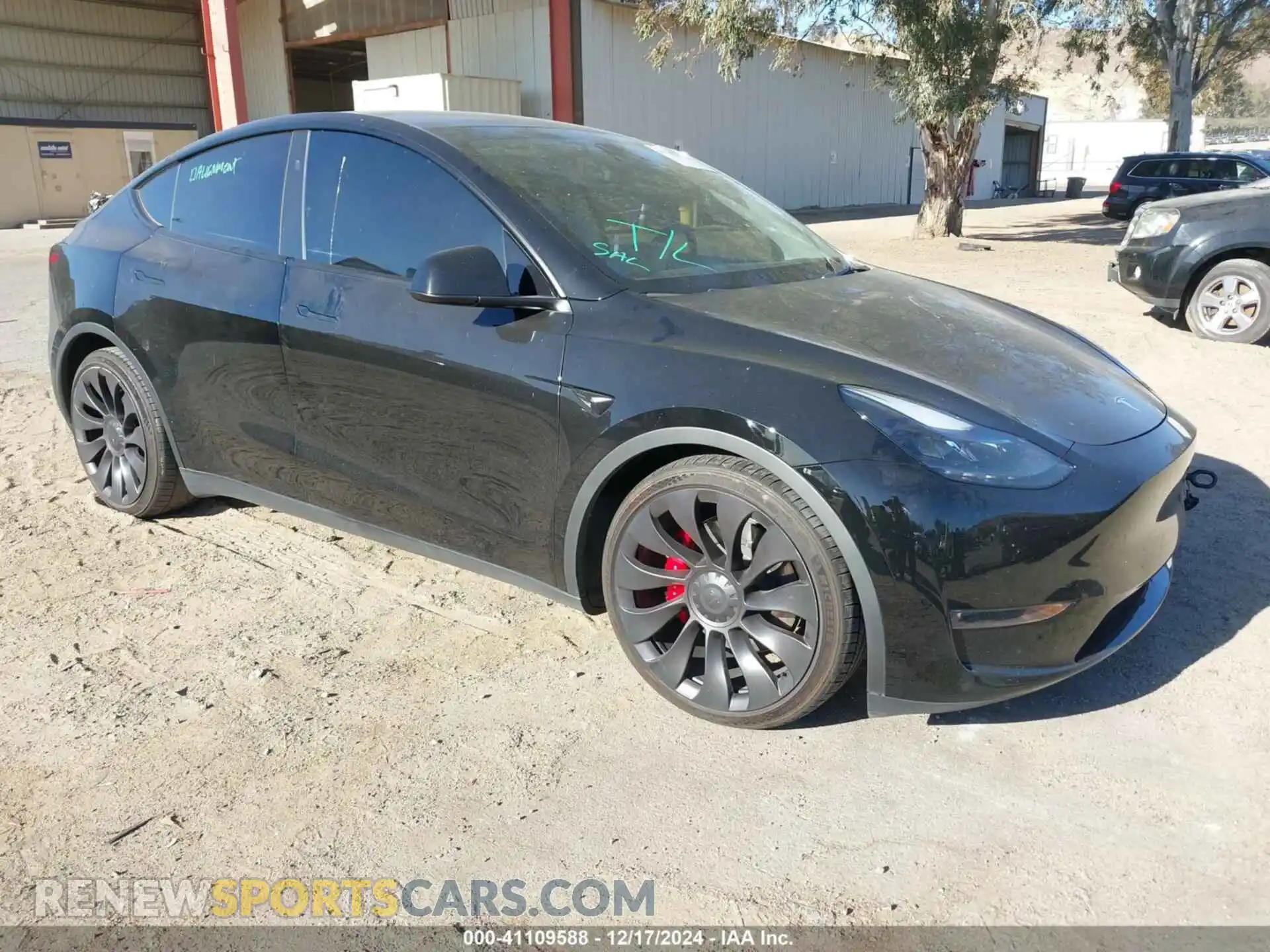 1 Photograph of a damaged car 7SAYGDEF4PF880220 TESLA MODEL Y 2023