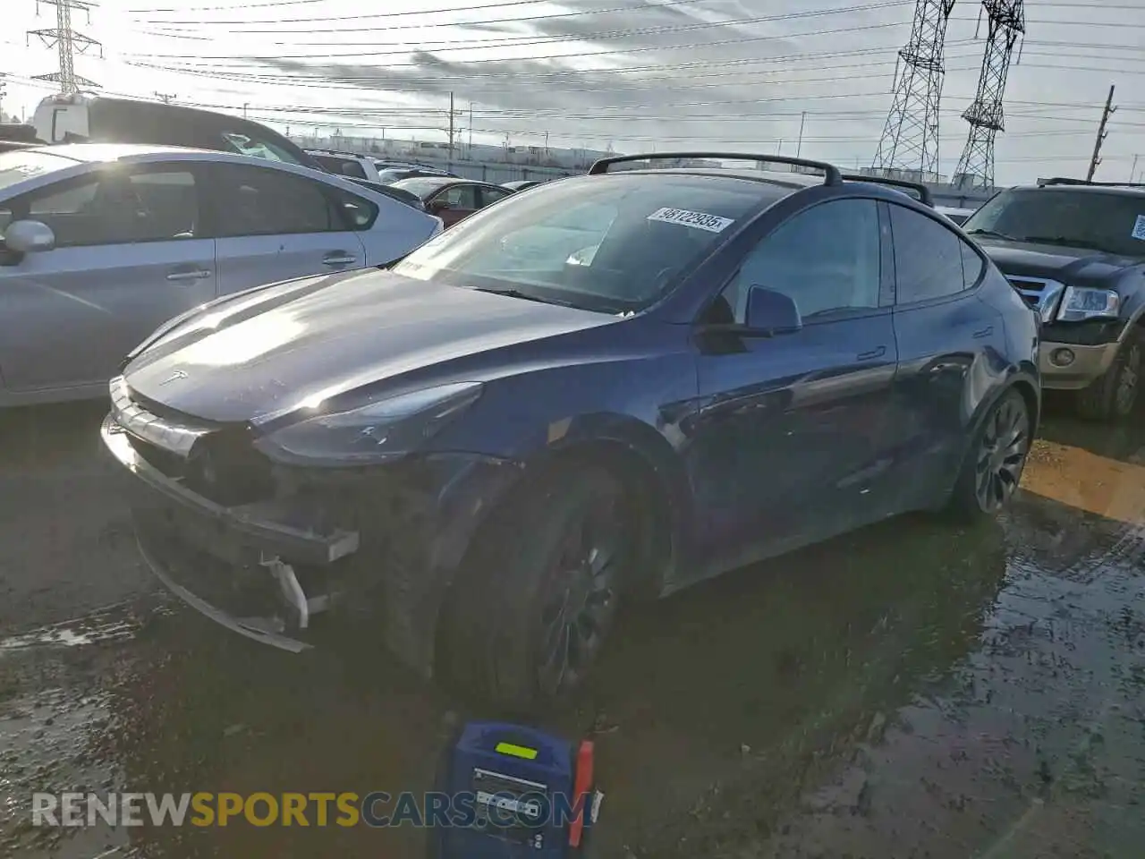 1 Photograph of a damaged car 7SAYGDEF4PF880346 TESLA MODEL Y 2023