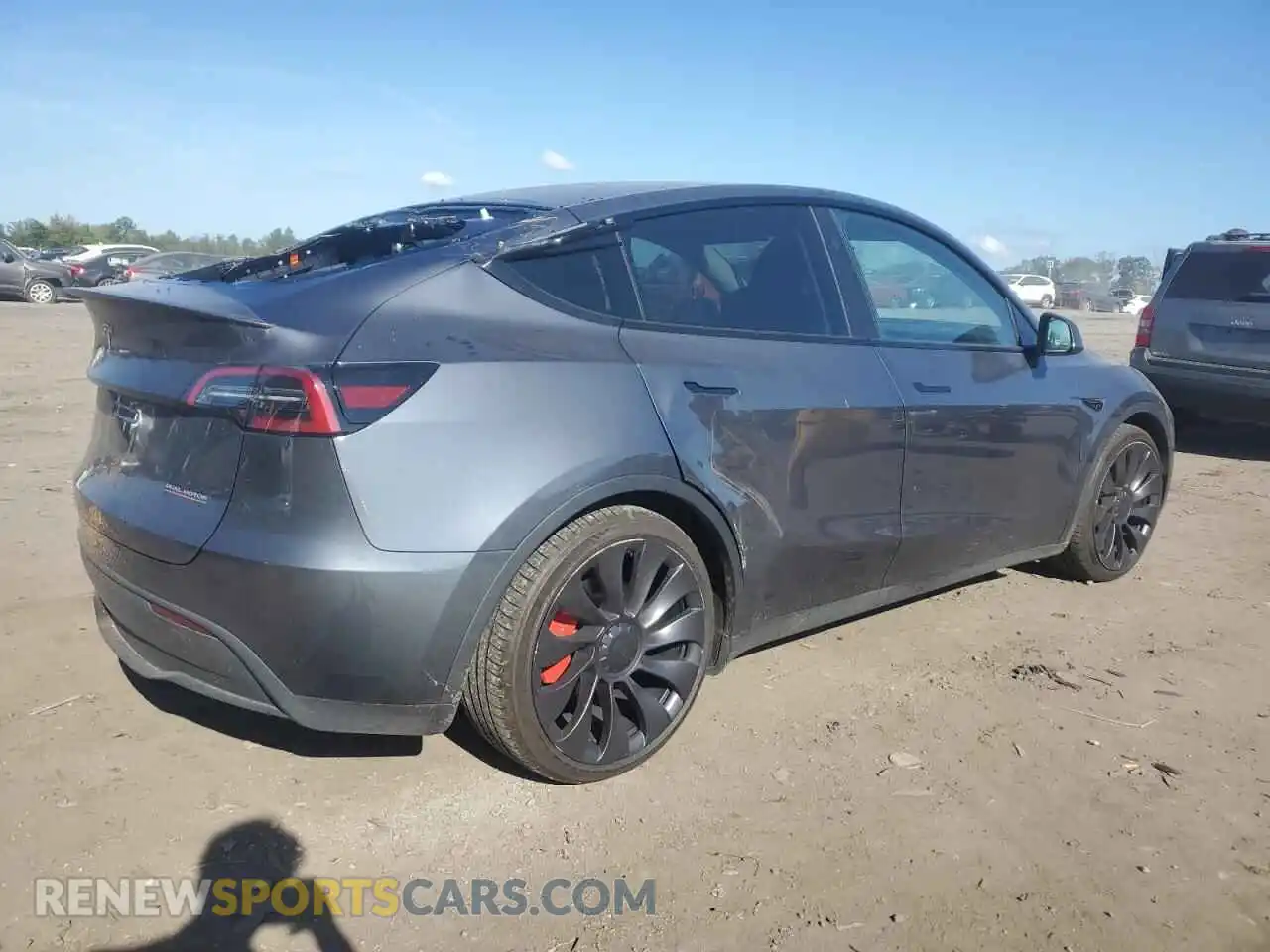 3 Photograph of a damaged car 7SAYGDEF4PF894702 TESLA MODEL Y 2023