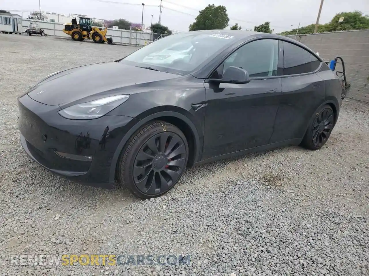1 Photograph of a damaged car 7SAYGDEF4PF924314 TESLA MODEL Y 2023