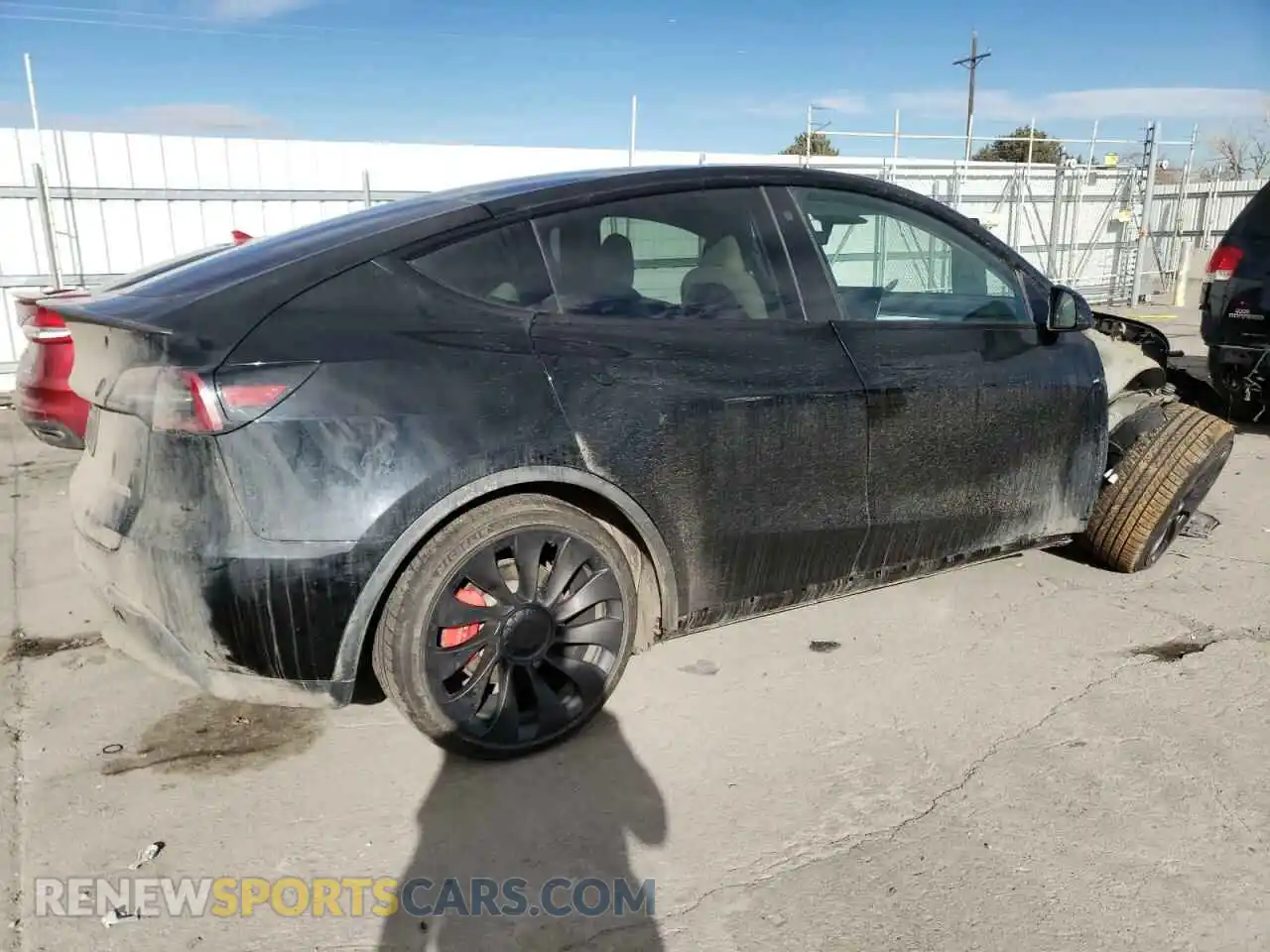 3 Photograph of a damaged car 7SAYGDEF5PF701909 TESLA MODEL Y 2023