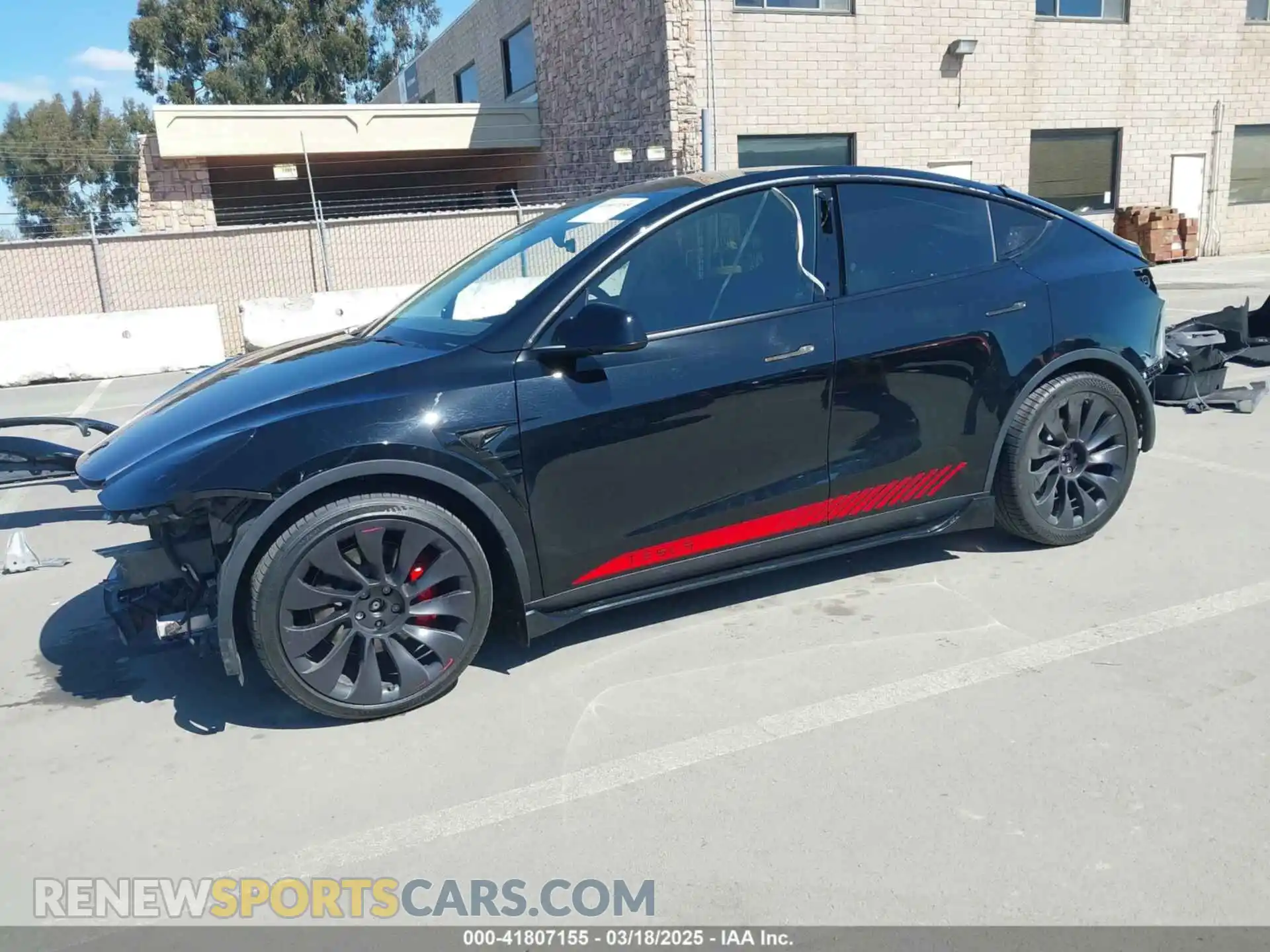 2 Photograph of a damaged car 7SAYGDEF5PF793197 TESLA MODEL Y 2023