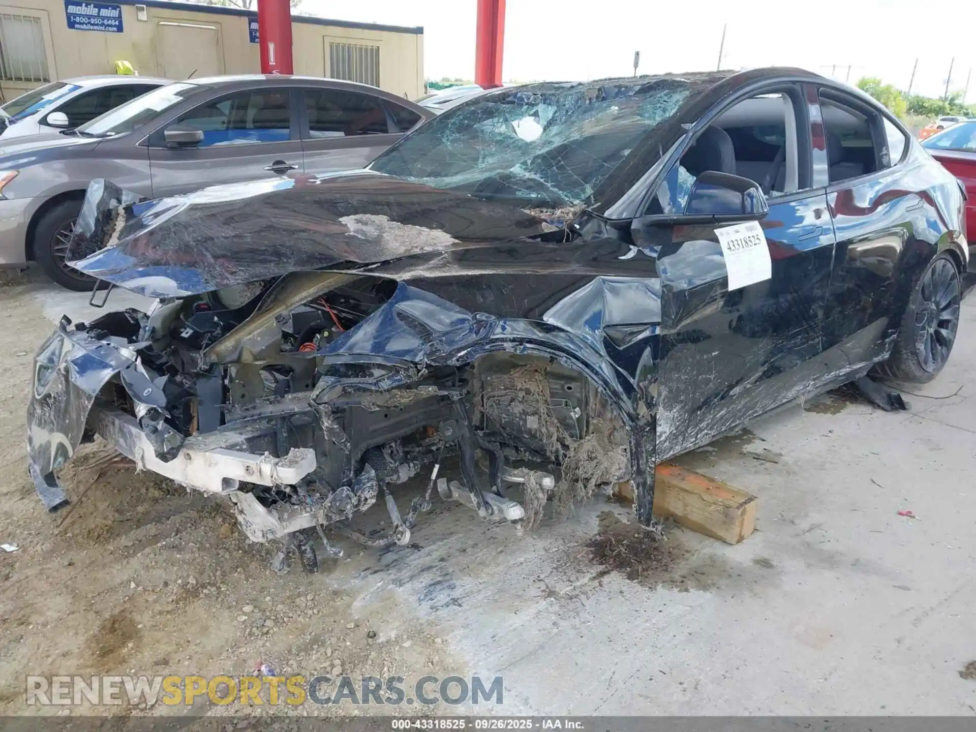 2 Photograph of a damaged car 7SAYGDEF5PF807759 TESLA MODEL Y 2023