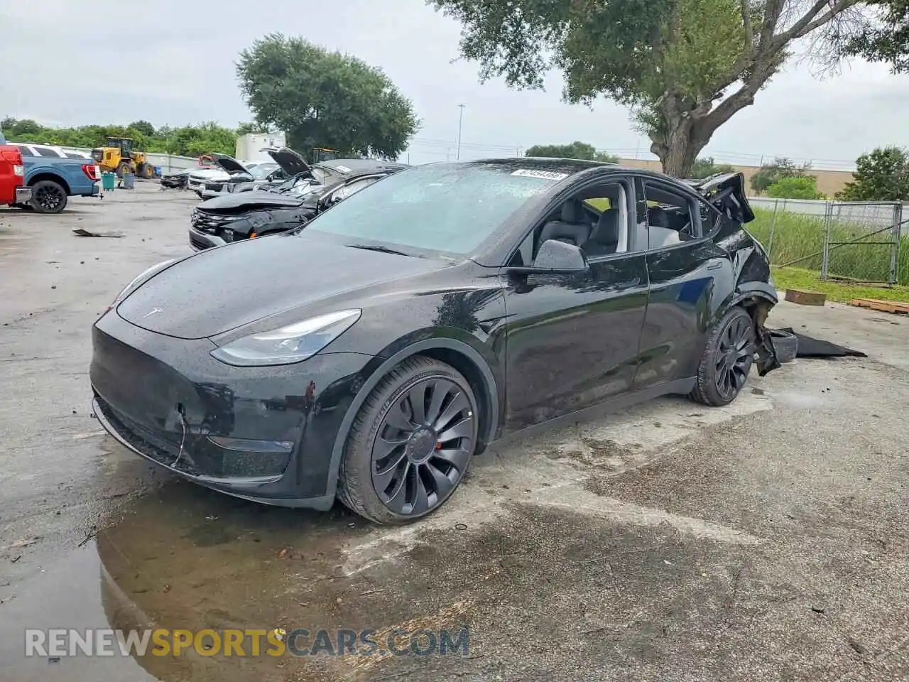 1 Photograph of a damaged car 7SAYGDEF5PF879254 TESLA MODEL Y 2023