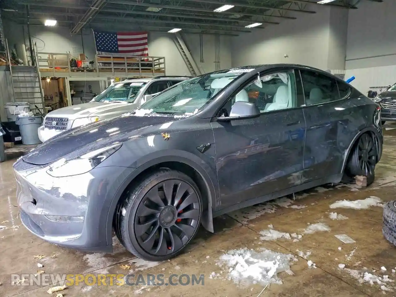 1 Photograph of a damaged car 7SAYGDEF5PF920224 TESLA MODEL Y 2023