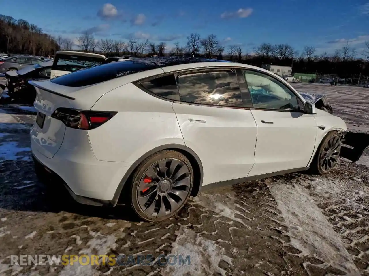 3 Photograph of a damaged car 7SAYGDEF5PF924189 TESLA MODEL Y 2023