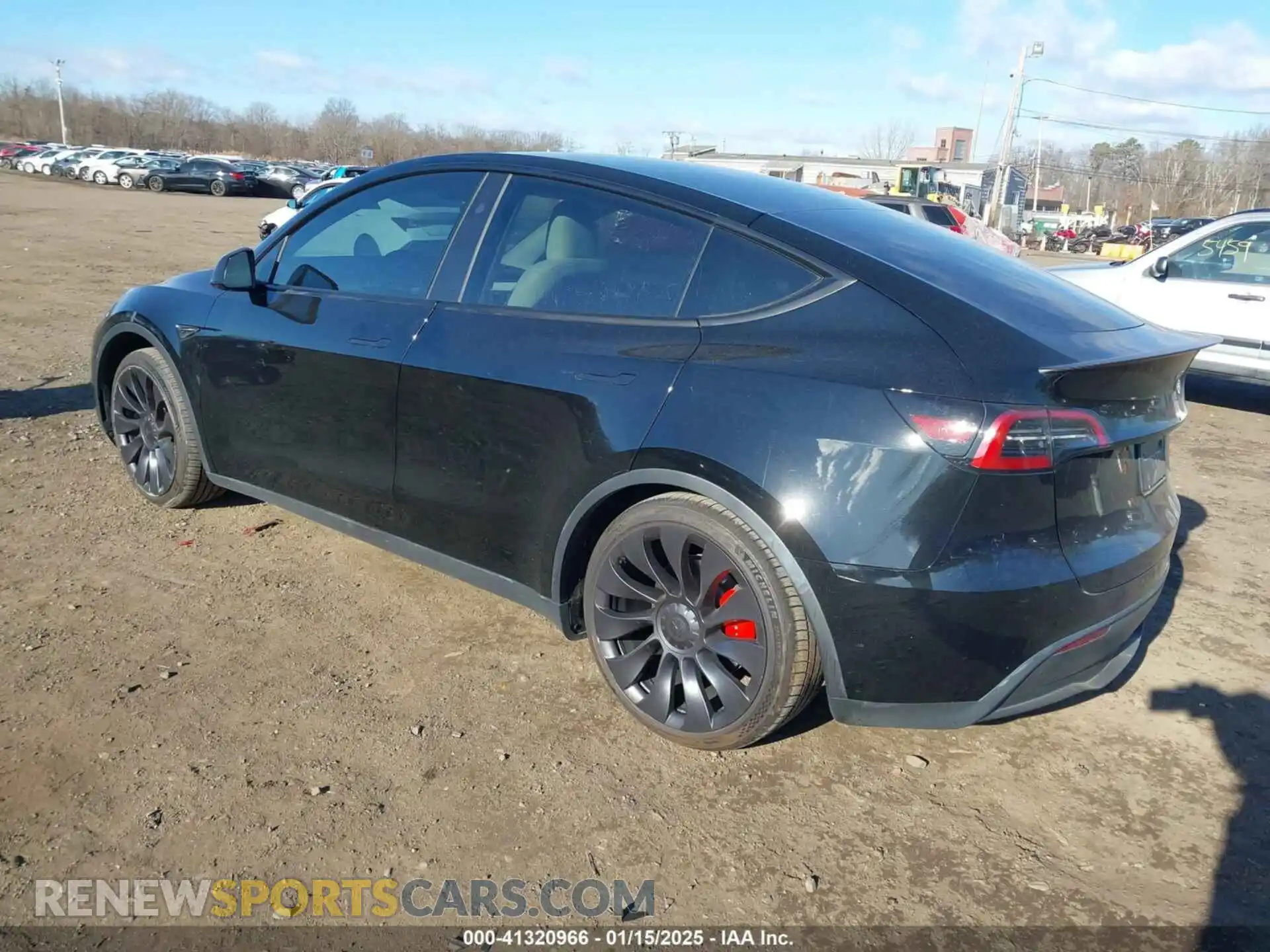 3 Photograph of a damaged car 7SAYGDEF5PF936178 TESLA MODEL Y 2023