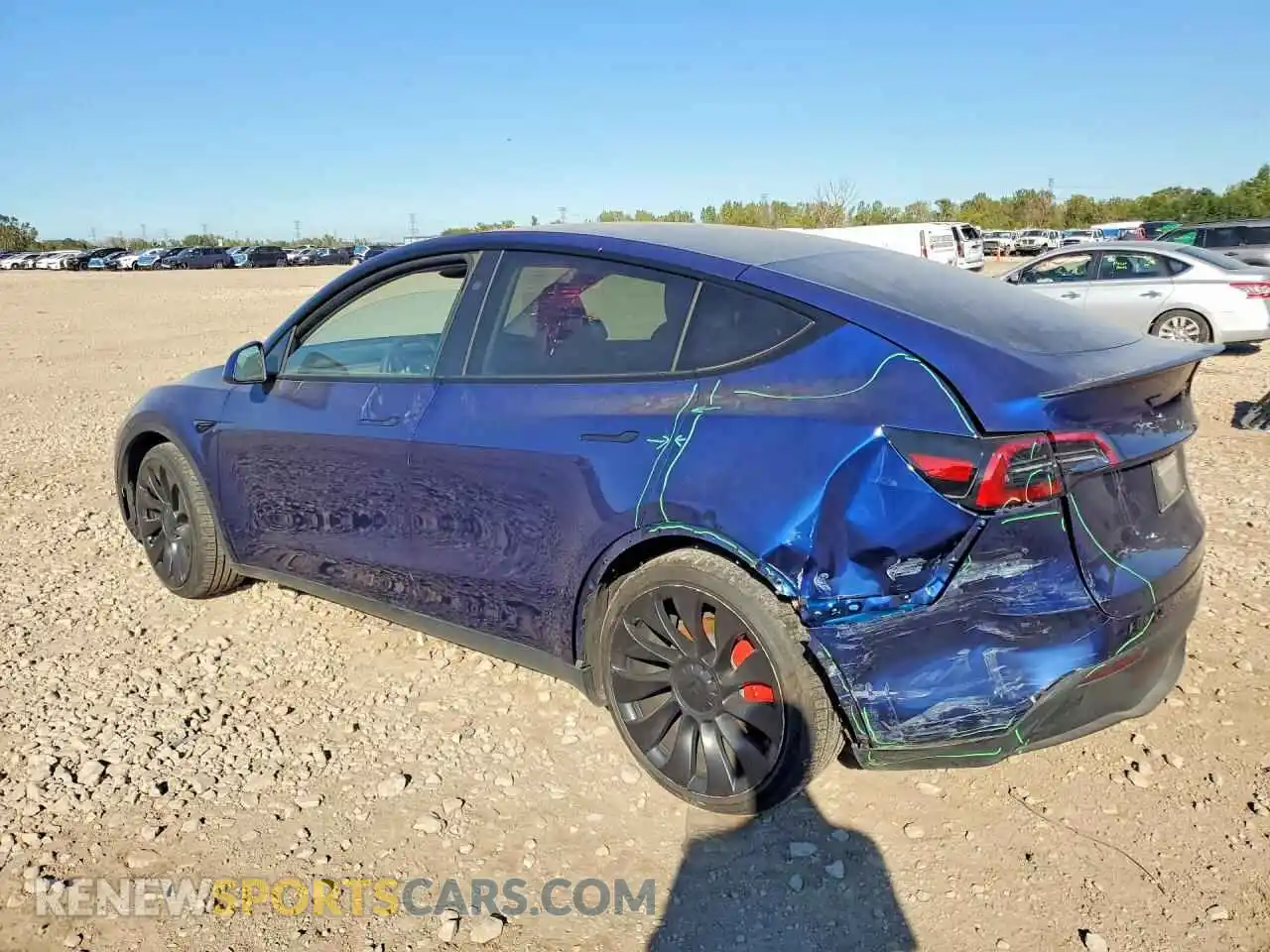 2 fotografías del automóvil dañado 7SAYGDEF5PF979709 TESLA MODEL Y 2023