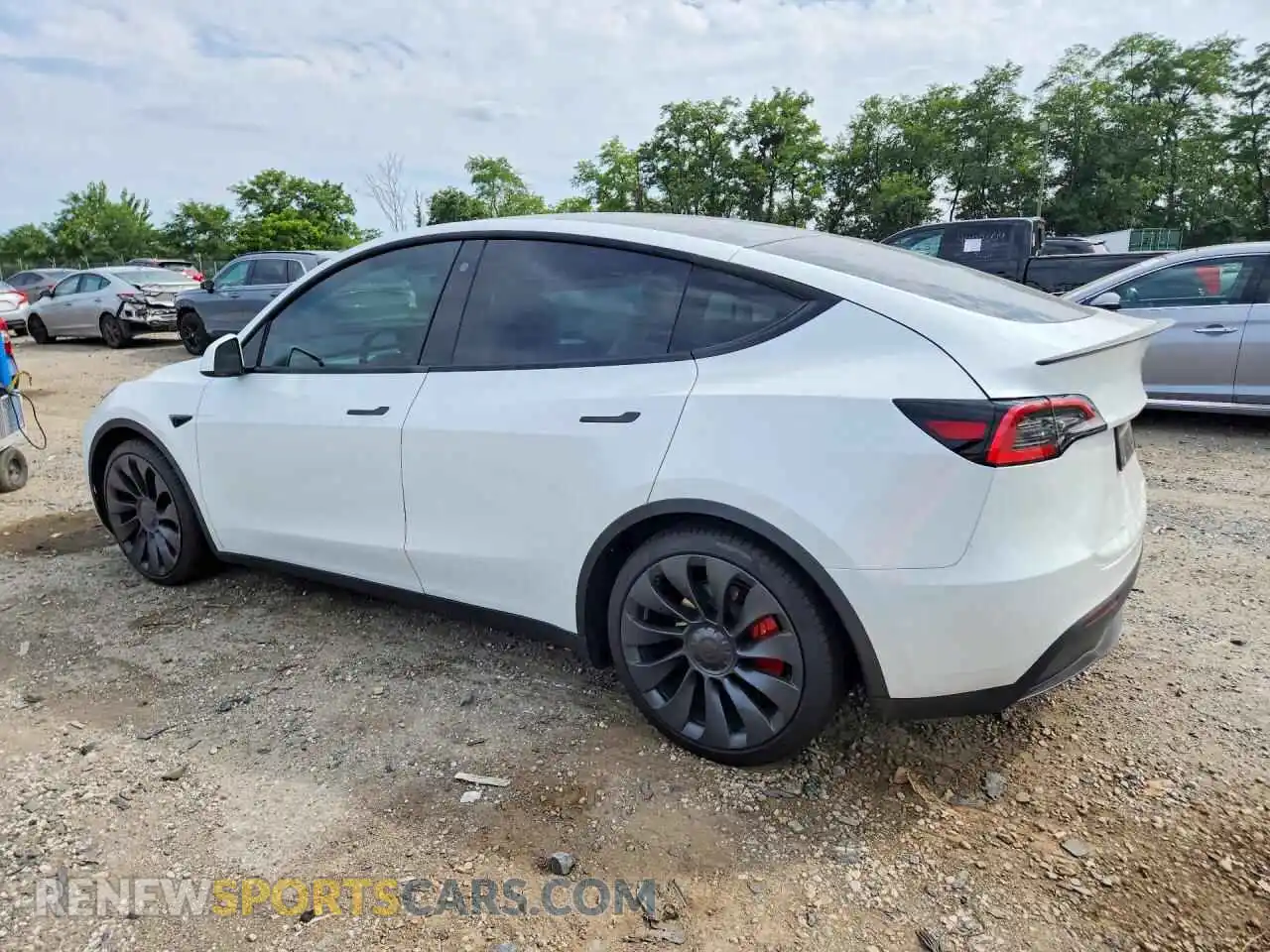 2 Photograph of a damaged car 7SAYGDEF6PF600927 TESLA MODEL Y 2023