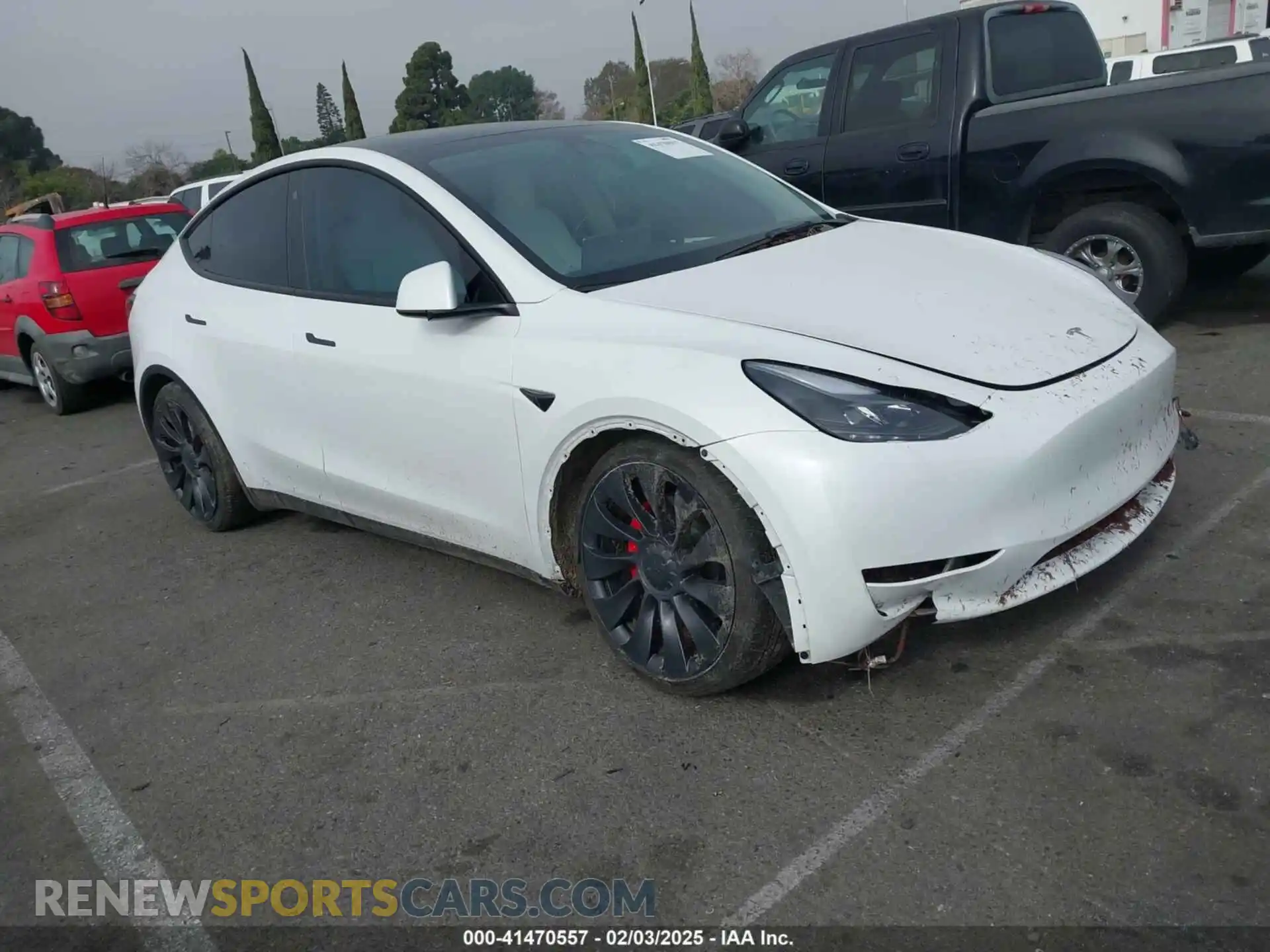 1 Photograph of a damaged car 7SAYGDEF6PF621289 TESLA MODEL Y 2023