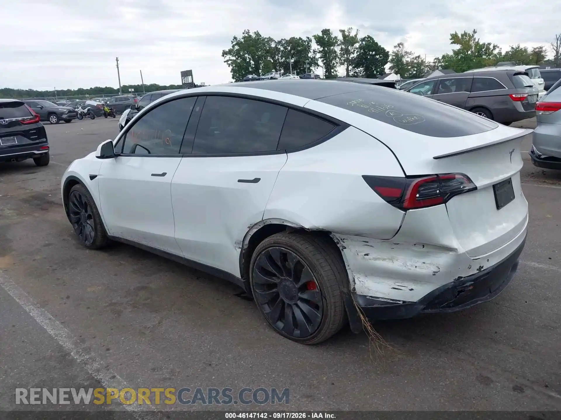 3 Фотография поврежденного автомобиля 7SAYGDEF6PF663669 TESLA MODEL Y 2023