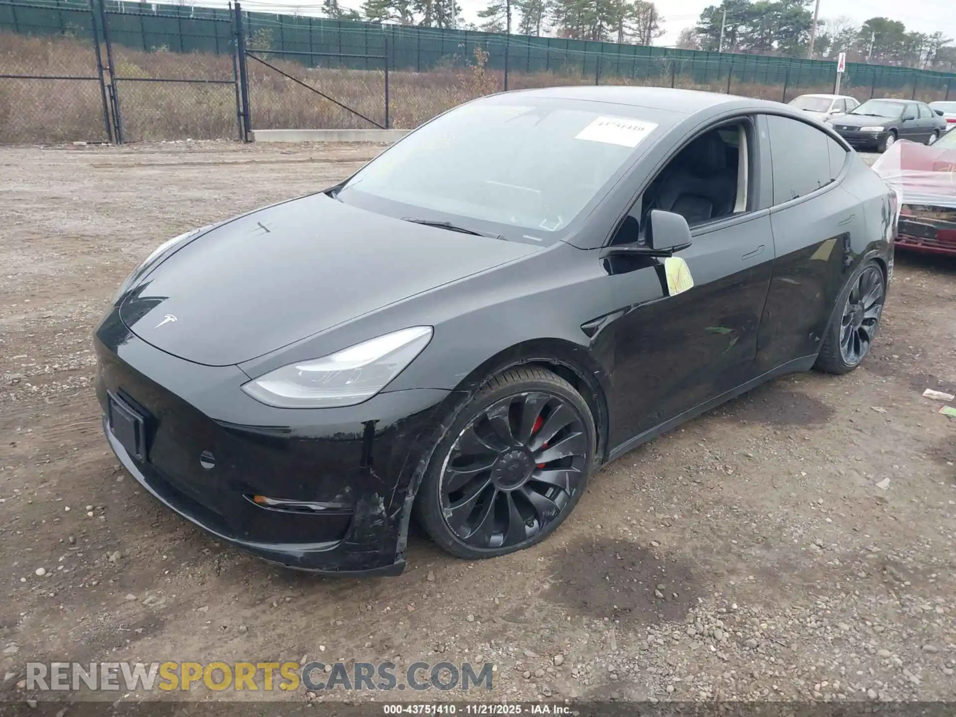 2 Photograph of a damaged car 7SAYGDEF6PF784878 TESLA MODEL Y 2023