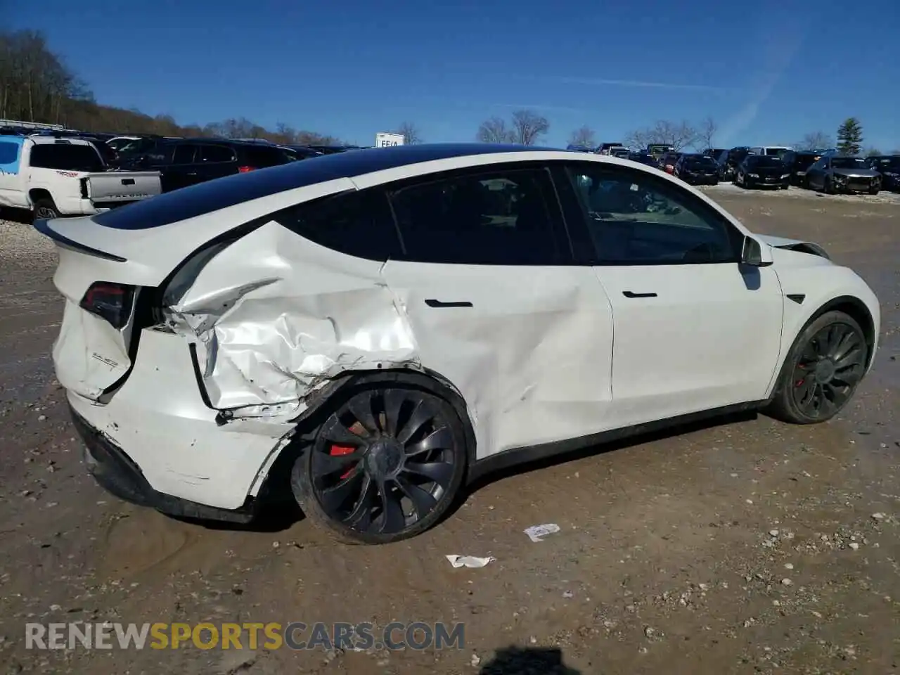 3 Photograph of a damaged car 7SAYGDEF6PF785870 TESLA MODEL Y 2023