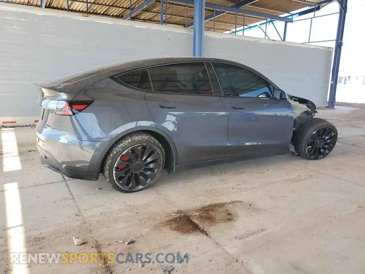 3 Photograph of a damaged car 7SAYGDEF6PF838342 TESLA MODEL Y 2023