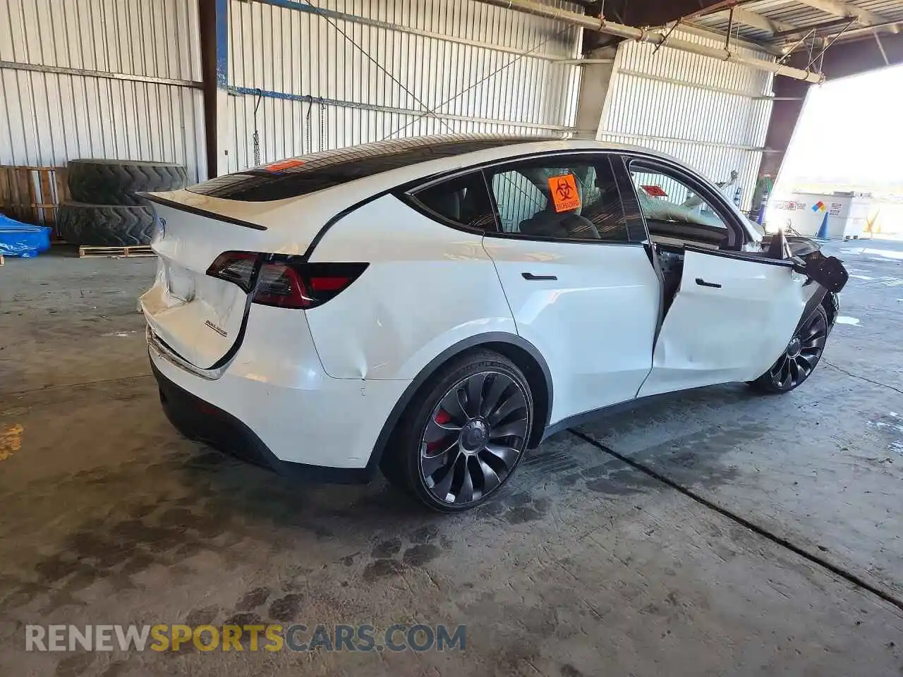 3 fotografías del automóvil dañado 7SAYGDEF6PF877674 TESLA MODEL Y 2023