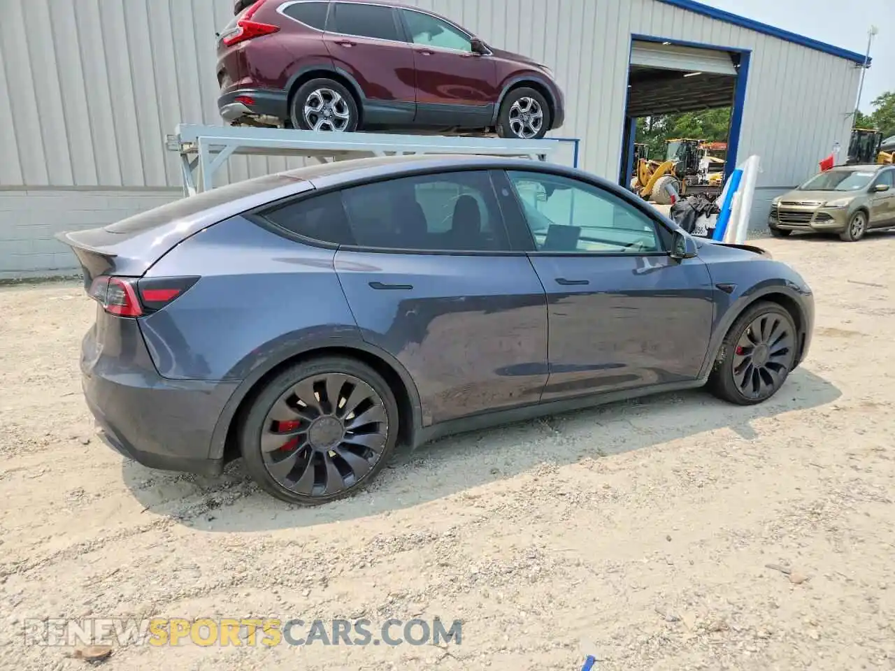3 Photograph of a damaged car 7SAYGDEF6PF958948 TESLA MODEL Y 2023