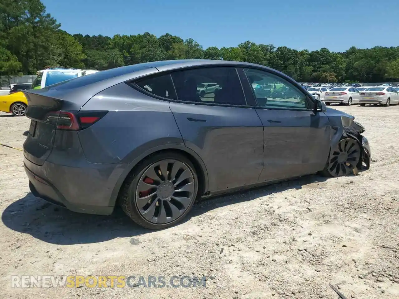 3 Photograph of a damaged car 7SAYGDEF6PF979444 TESLA MODEL Y 2023