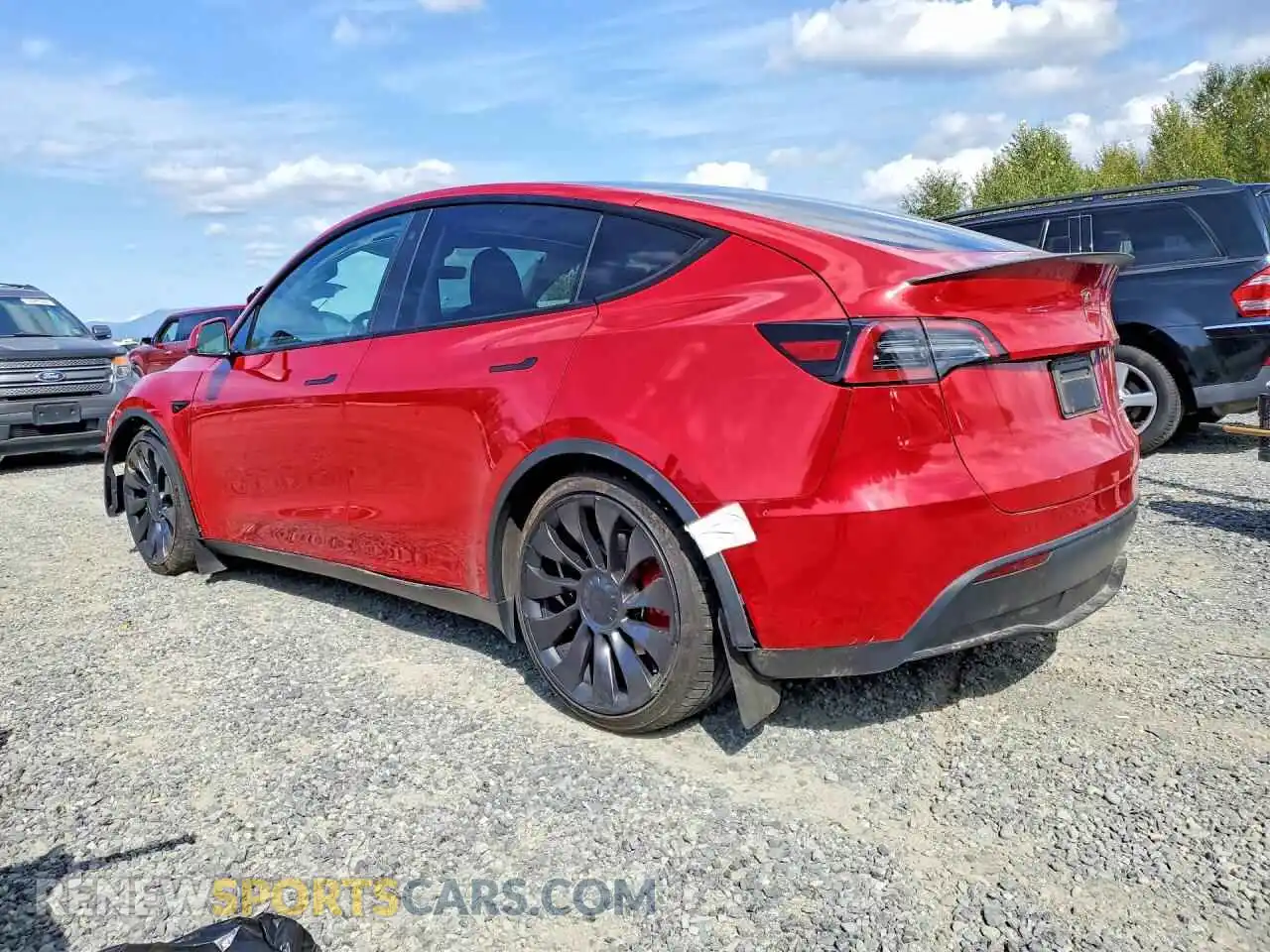 2 Photograph of a damaged car 7SAYGDEF7PF683123 TESLA MODEL Y 2023