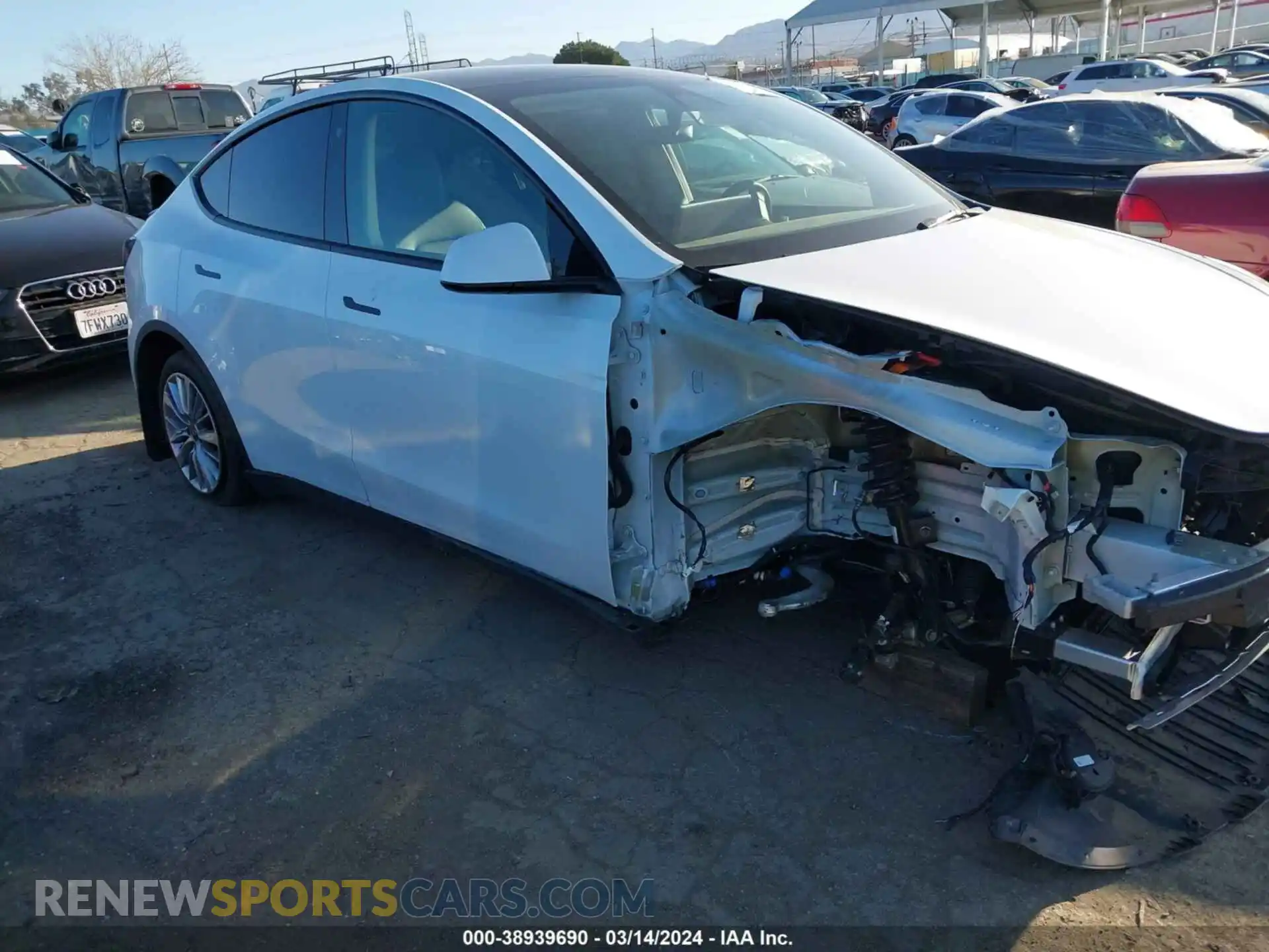 1 Photograph of a damaged car 7SAYGDEF7PF695160 TESLA MODEL Y 2023