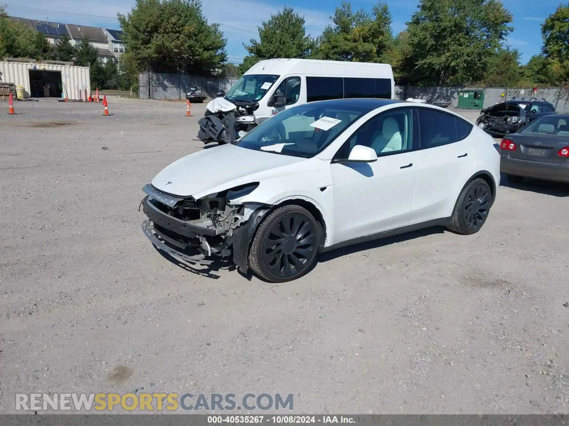 2 Photograph of a damaged car 7SAYGDEF7PF795436 TESLA MODEL Y 2023