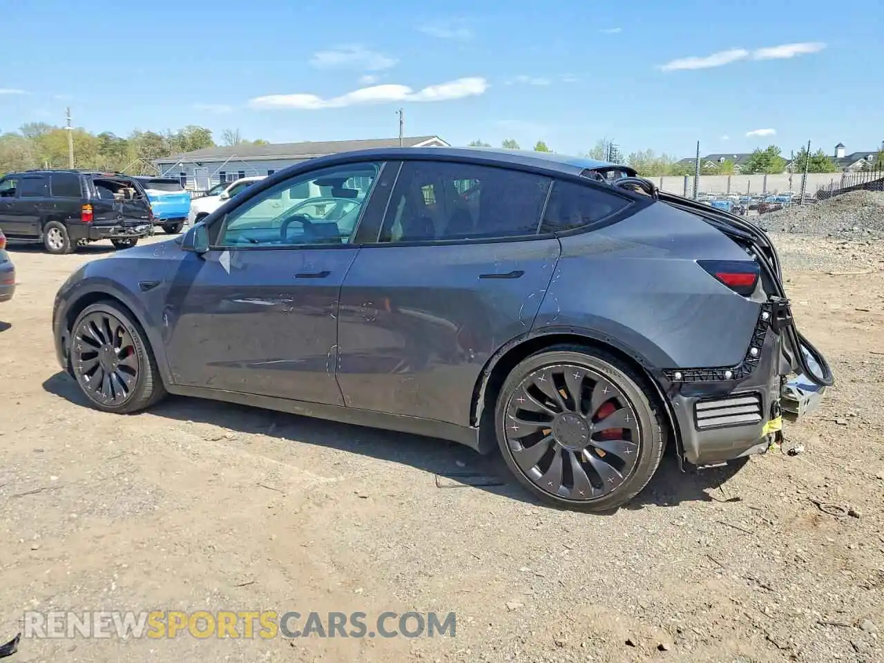 2 Photograph of a damaged car 7SAYGDEF7PF816625 TESLA MODEL Y 2023