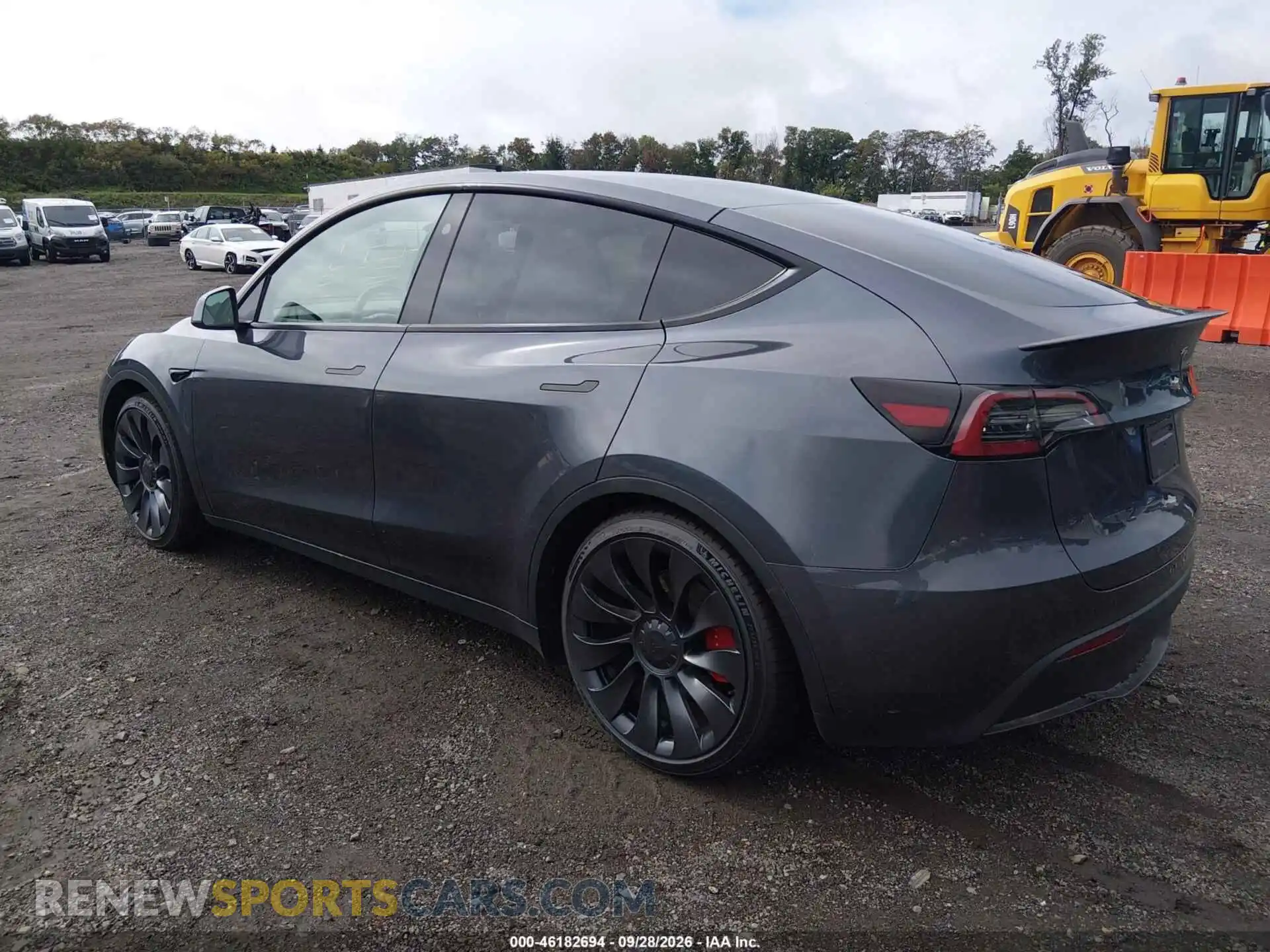 3 fotografías del automóvil dañado 7SAYGDEF7PF824885 TESLA MODEL Y 2023