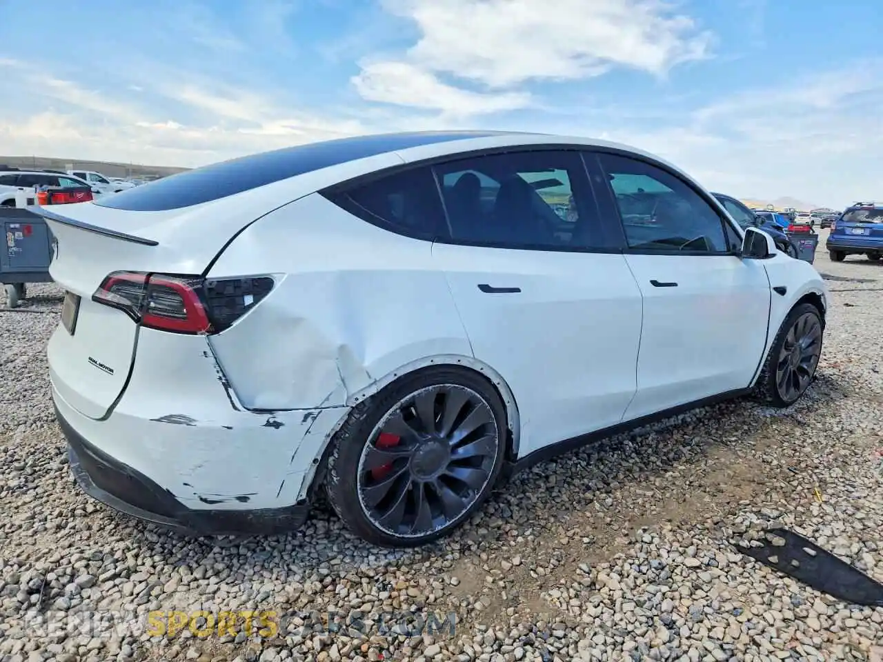 3 Photograph of a damaged car 7SAYGDEF7PF848586 TESLA MODEL Y 2023