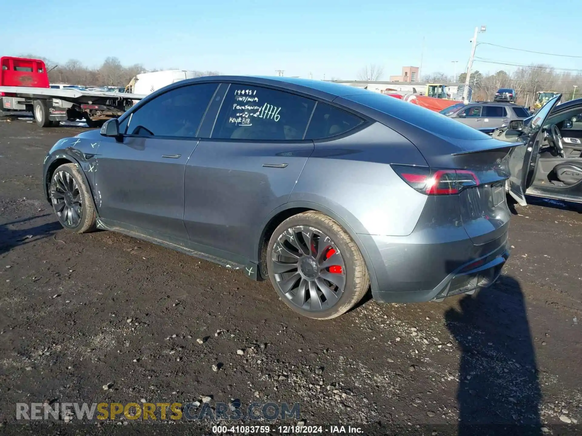 3 Фотография поврежденного автомобиля 7SAYGDEF7PF897349 TESLA MODEL Y 2023