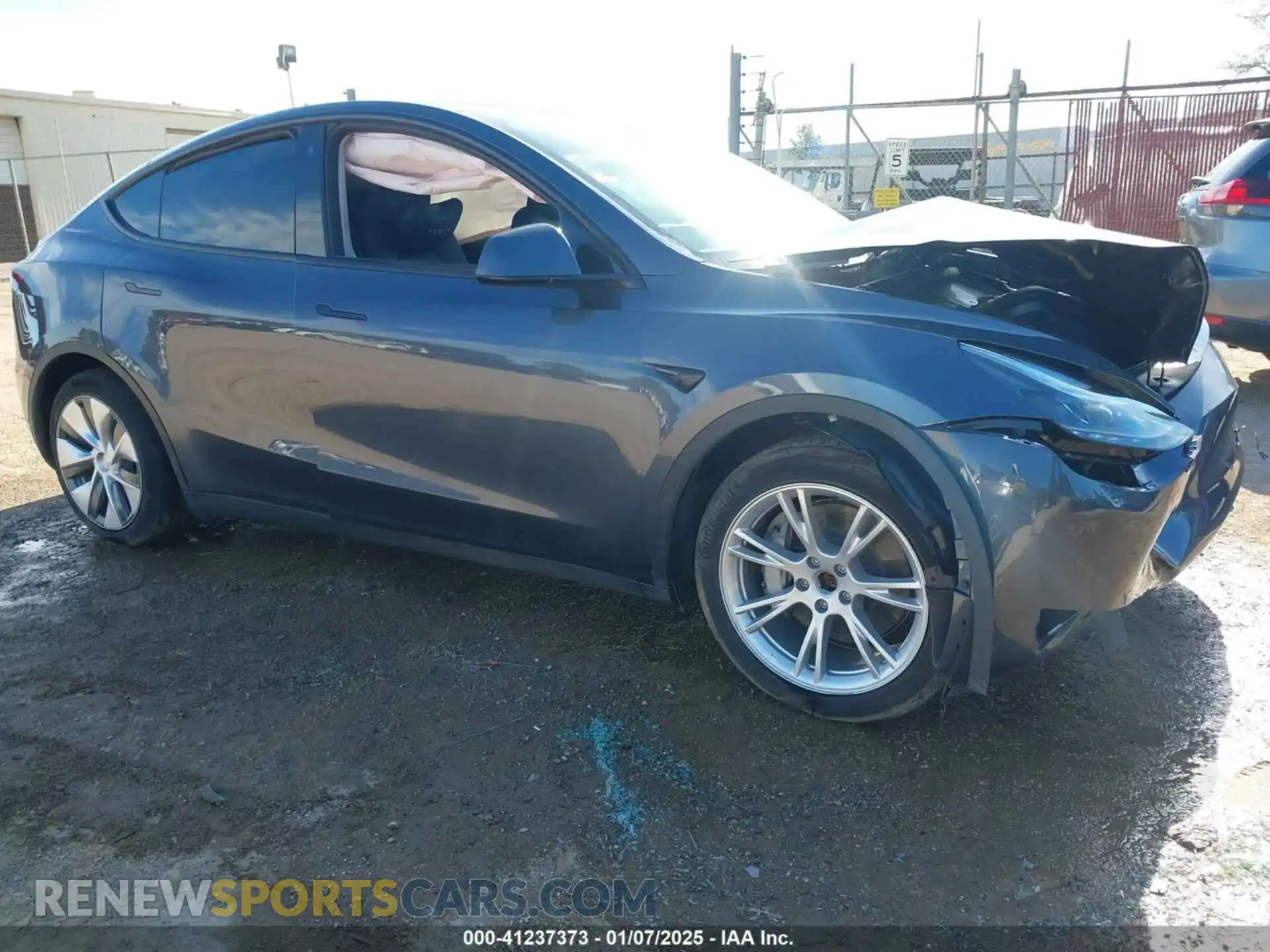 1 Photograph of a damaged car 7SAYGDEF8PA048702 TESLA MODEL Y 2023