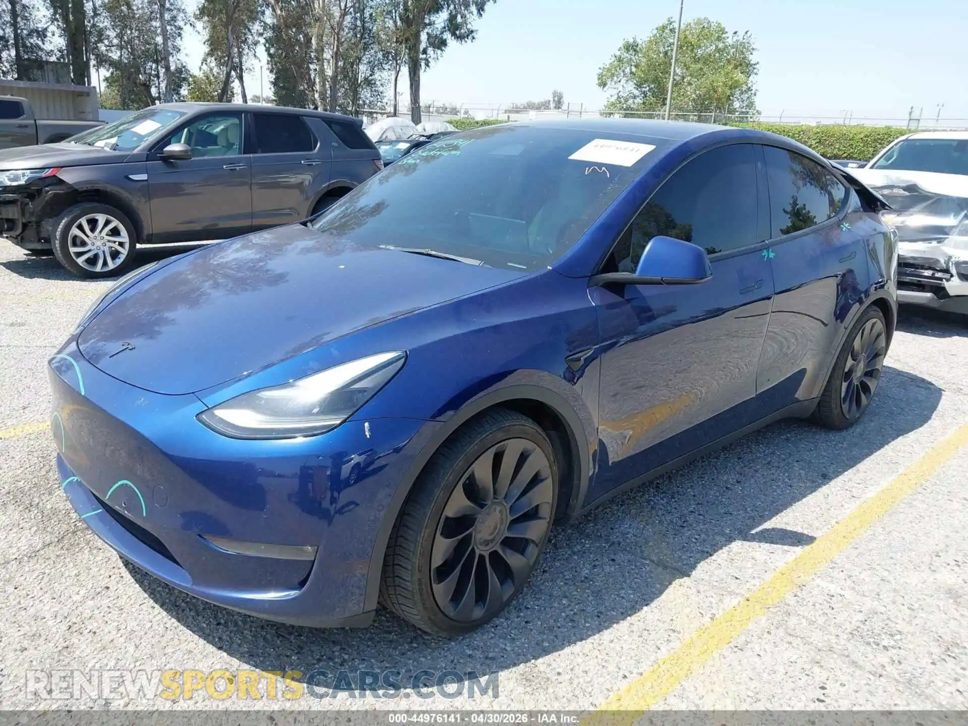 2 Photograph of a damaged car 7SAYGDEF8PF587081 TESLA MODEL Y 2023